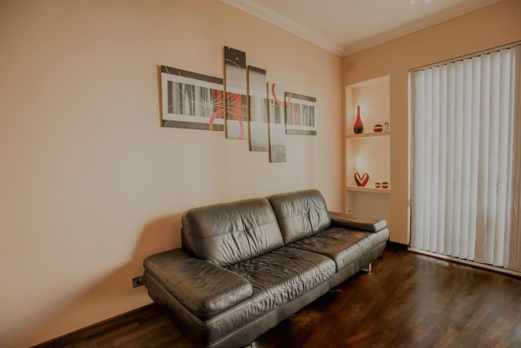 Bugibba Square Seaview 3 Bedroom Apartment Сейнт Полс Бей Екстериор снимка