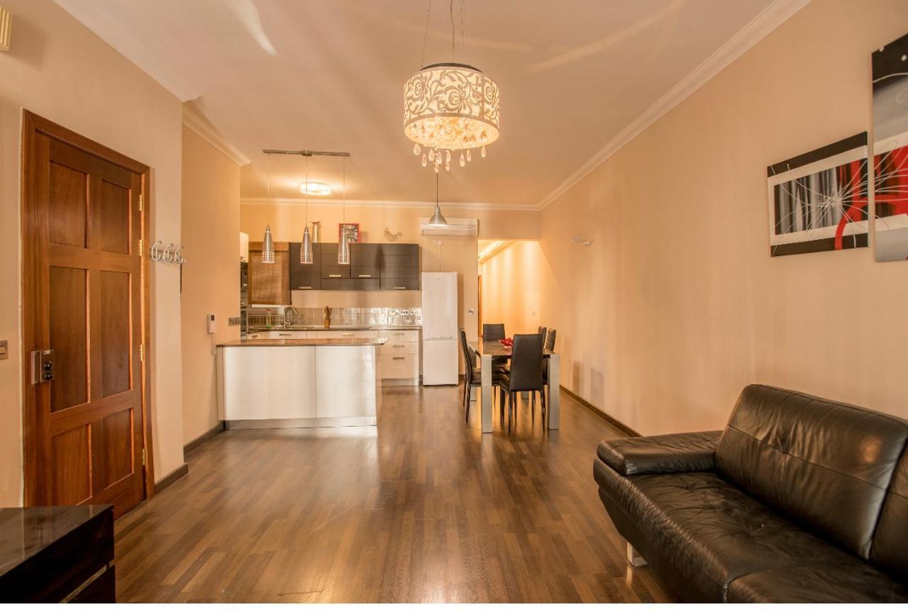 Bugibba Square Seaview 3 Bedroom Apartment Сейнт Полс Бей Екстериор снимка